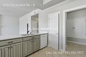 4717 Excalibur Dr-Unit -B in El Paso, TX - Building Photo - Building Photo