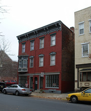 4TH ST COMMONS in Easton, PA - Foto de edificio - Building Photo