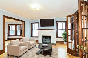 509 6th St SE in Minneapolis, MN - Building Photo