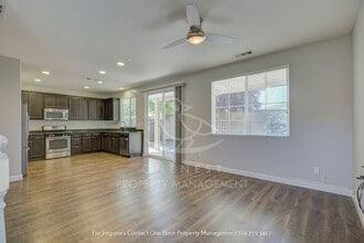 902 Equinox Loop in Lincoln, CA - Building Photo - Building Photo