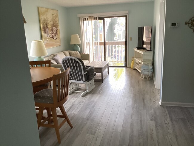 880 beach Blvd in St. Augustine, FL - Building Photo - Building Photo