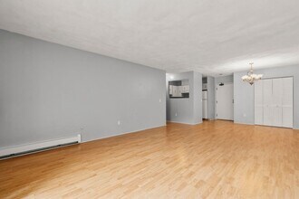 245 Sea St in Quincy, MA - Building Photo - Building Photo