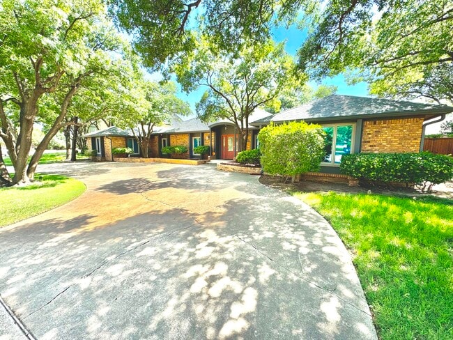 property at 9306 Utica Dr