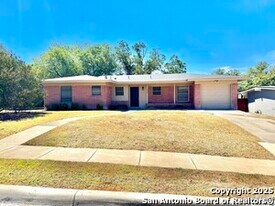 410 Shannon Lee St in San Antonio, TX - Building Photo