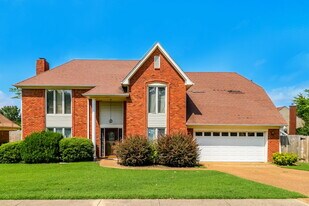 7440 Richmond Rd in Memphis, TN - Building Photo