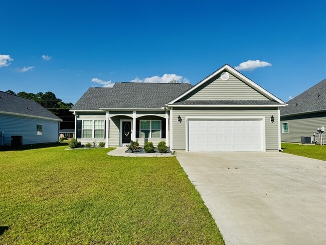 property at 211 Copperwood Lp