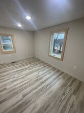 422 Thompson Ave in St. Joseph, MO - Building Photo - Building Photo