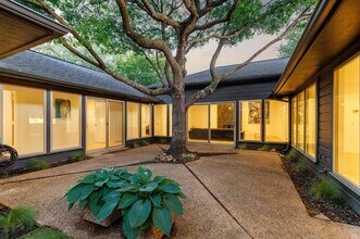 9415 Hill View Dr in Dallas, TX - Building Photo - Building Photo