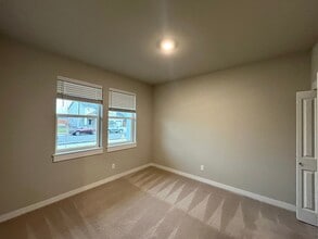 2501 N Leah Ln in Ellensburg, WA - Building Photo - Building Photo