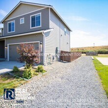11530 57th St Ct E in Puyallup, WA - Building Photo - Building Photo