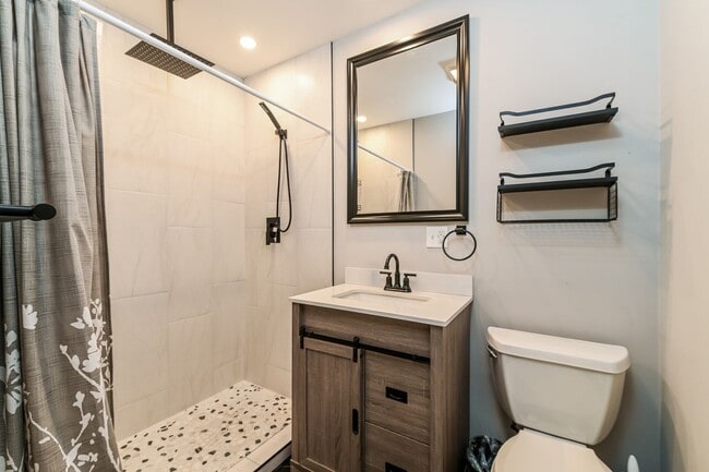 27673 Los Amigos Ln in Bonita Springs, FL - Building Photo - Building Photo