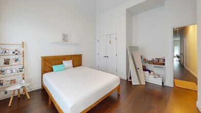 119 Barnes Ave, Unit 3 in Boston, MA - Building Photo - Building Photo