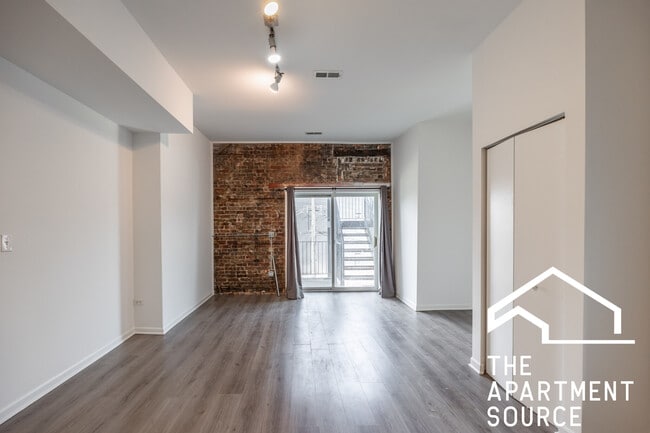 2022 S Throop St in Chicago, IL - Building Photo - Building Photo