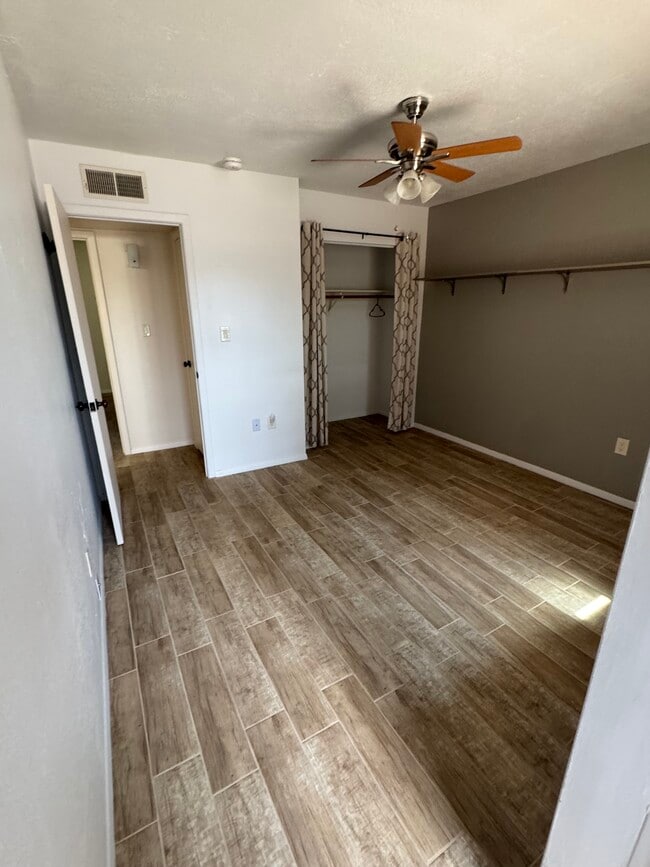 property at 2223 S Lime St