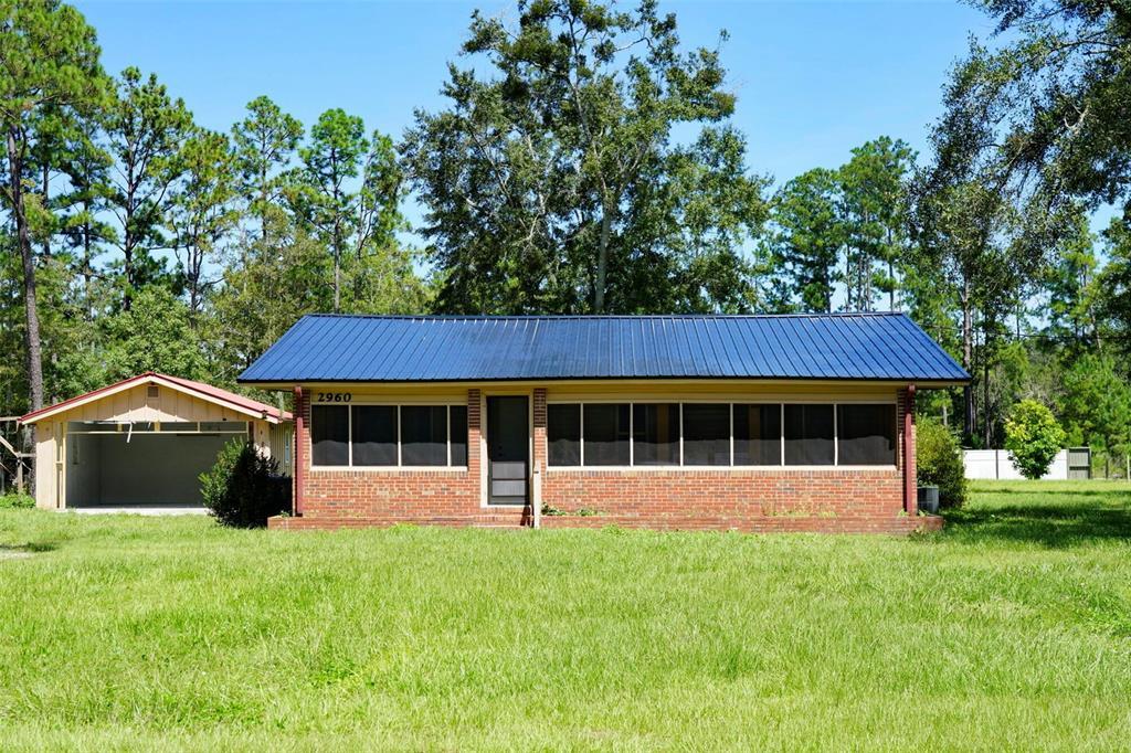 2960 Co Rd 381 in Wewahitchka, FL - Building Photo
