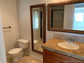 7405 Charmant Dr in San Diego, CA - Building Photo - Building Photo
