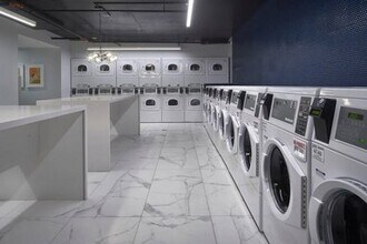 18 Brownlow in Toronto, ON - Building Photo - Building Photo