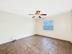 709 W 12th St in Lehigh Acres, FL - Foto de edificio - Building Photo