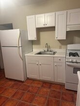 9 Bradford St in Taunton, MA - Building Photo - Building Photo