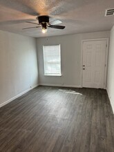 711 Leyenda Dr in Mesquite, TX - Building Photo - Building Photo