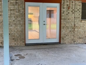 301 Cascade Dr in Houma, LA - Building Photo - Building Photo