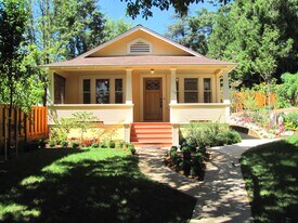 108 Richardson St in Grass Valley, CA - Building Photo