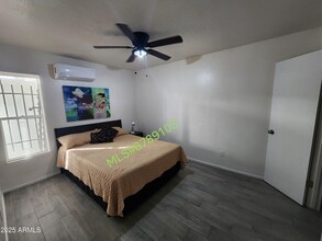 2001 W Turney Ave in Phoenix, AZ - Foto de edificio - Building Photo