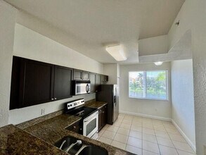 11033 Legacy Blvd in Palm Beach Gardens, FL - Building Photo - Building Photo