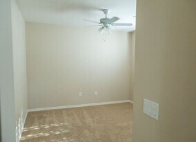 1252 W Vinovo Pass in Oro Valley, AZ - Building Photo