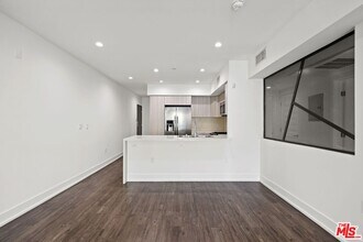 409 Hayworth Ave in Los Angeles, CA - Building Photo - Building Photo