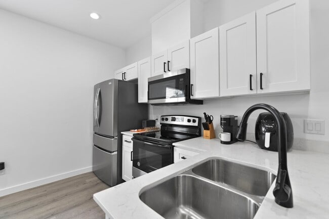 5208 Laura Koppe Rd in Houston, TX - Building Photo - Building Photo