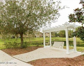12301 Kernan Forest Blvd in Jacksonville, FL - Building Photo - Building Photo