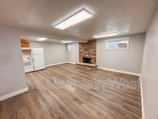 property at 2508 Orchard Dr