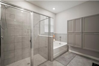 16784 Glacier Bay Loop in Wimauma, FL - Building Photo - Building Photo