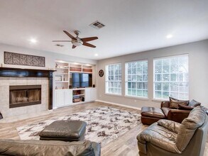 9409 Jenaro Ct in Austin, TX - Building Photo - Building Photo