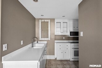 2068 Walton Wy in Augusta, GA - Building Photo - Building Photo