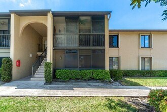 723 Sunny Pine Way in Greenacres, FL - Building Photo - Building Photo