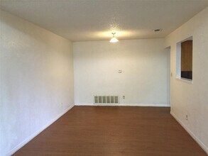 3216 Tamarron Blvd in Austin, TX - Building Photo - Building Photo