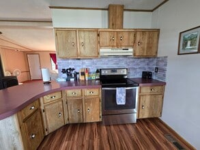 401 Rita St in East Glacier Park, MT - Building Photo - Building Photo
