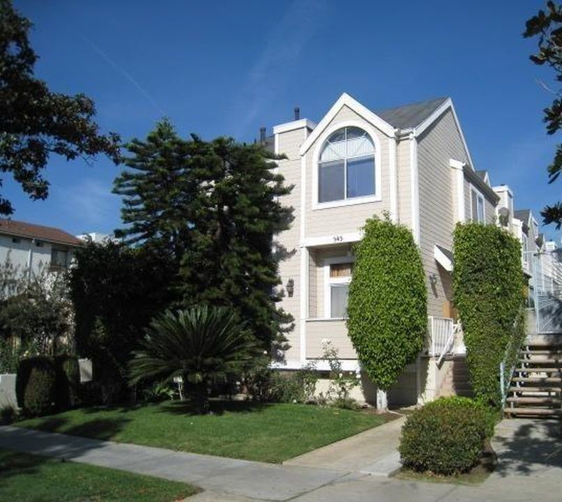 545 South St, Unit 4F in Glendale, CA - Building Photo