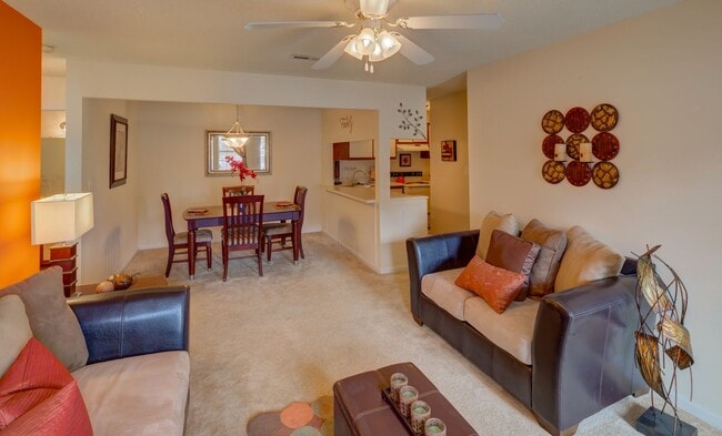 Woodbriar Apartment Homes