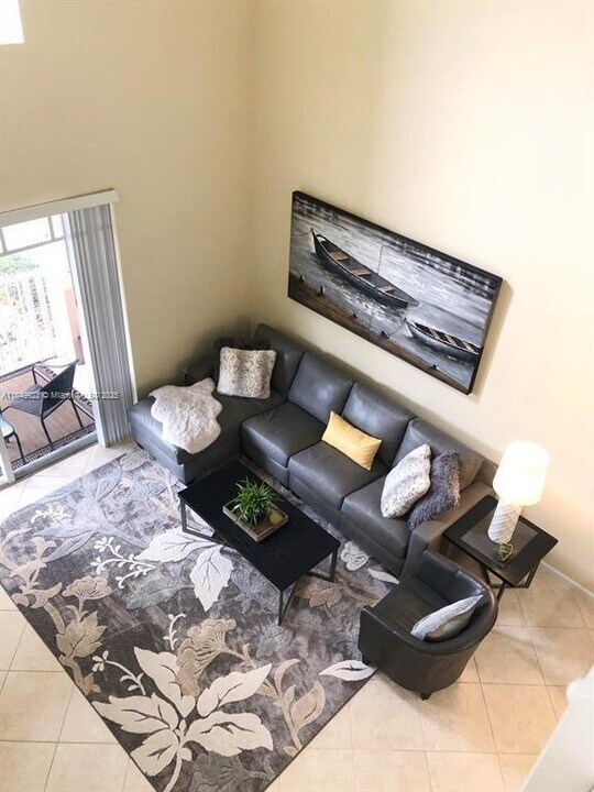 4812 S Central Blvd in Jupiter, FL - Foto de edificio