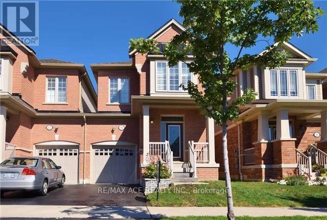 10 Powlesland St in Ajax, ON - Building Photo - Building Photo