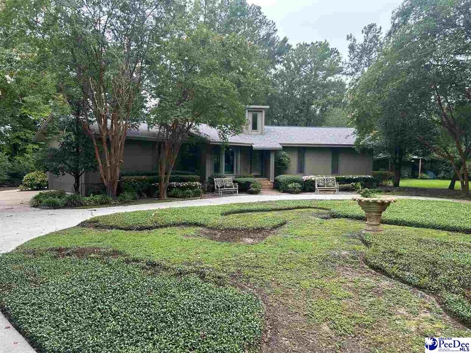 113 Kingfisher Ln in Florence, SC - Building Photo