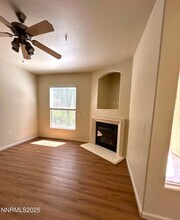 17000 Wedge Pkwy in Reno, NV - Building Photo - Building Photo