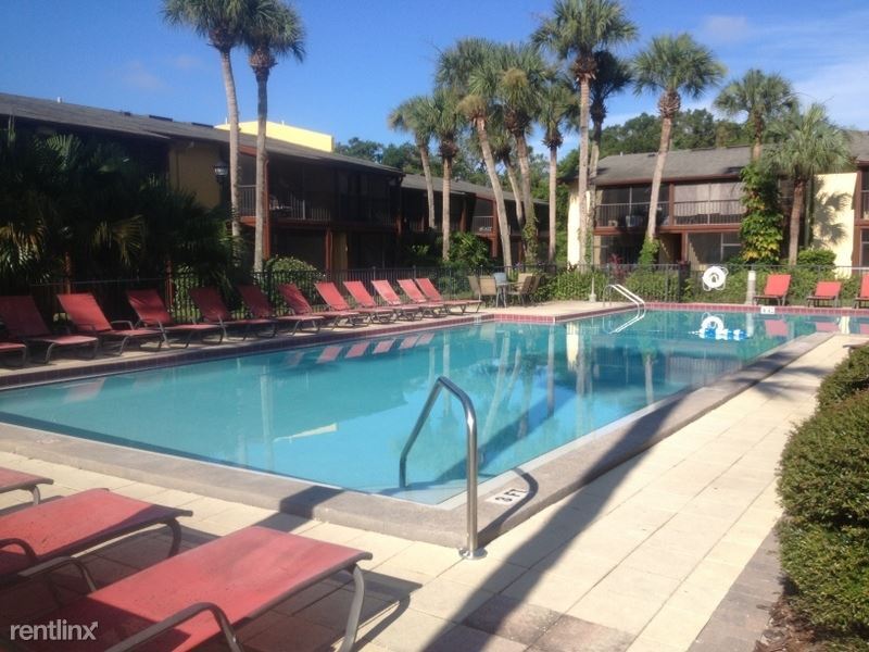 754 E Michigan St in Orlando, FL - Building Photo