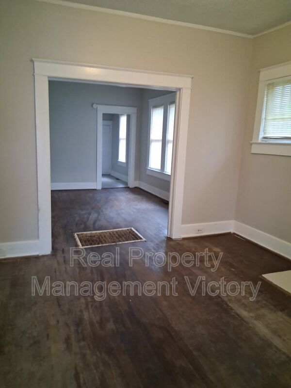 7017 Division Ave in Birmingham, AL - Building Photo - Building Photo