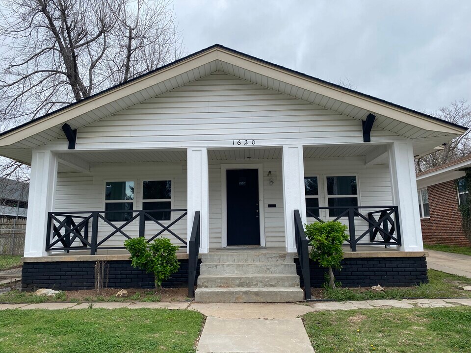 1620 N Marion Ave in Oklahoma City, OK - Building Photo