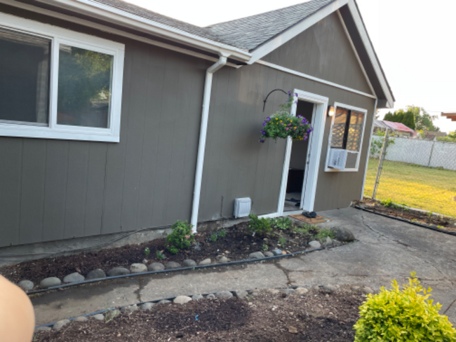 8721 SE 67th Ave-Unit -8725 in Portland, OR - Building Photo - Building Photo