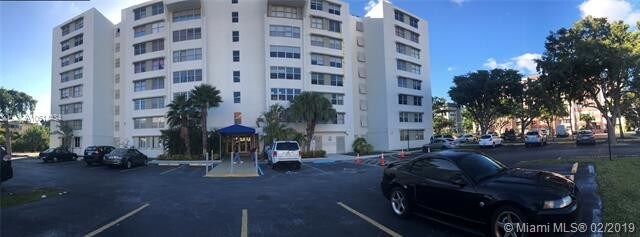 9125 SW 77th Ave-Unit -508 in Miami, FL - Building Photo